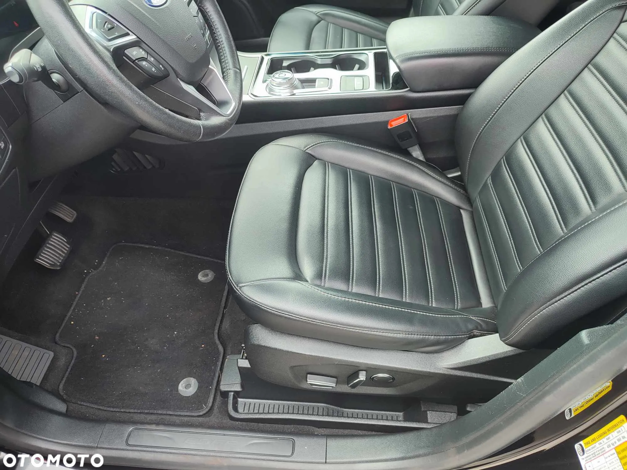 Ford Edge - 15