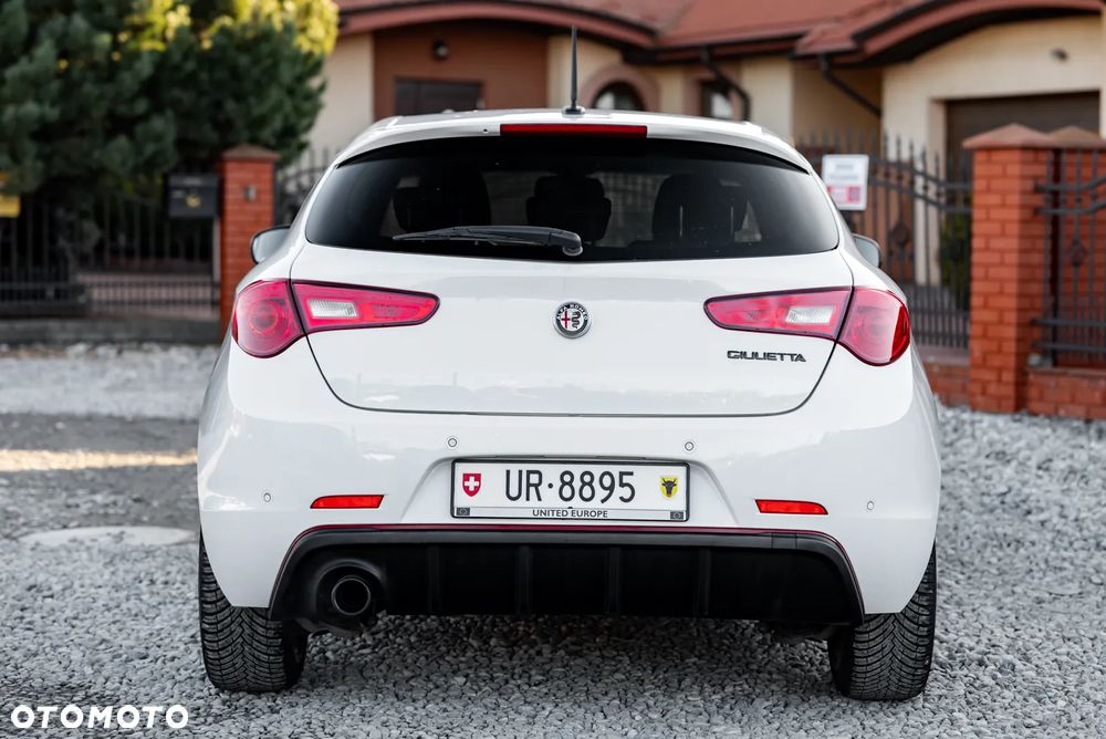 Alfa Romeo Giulietta 1.4 TB 16V Business - 11