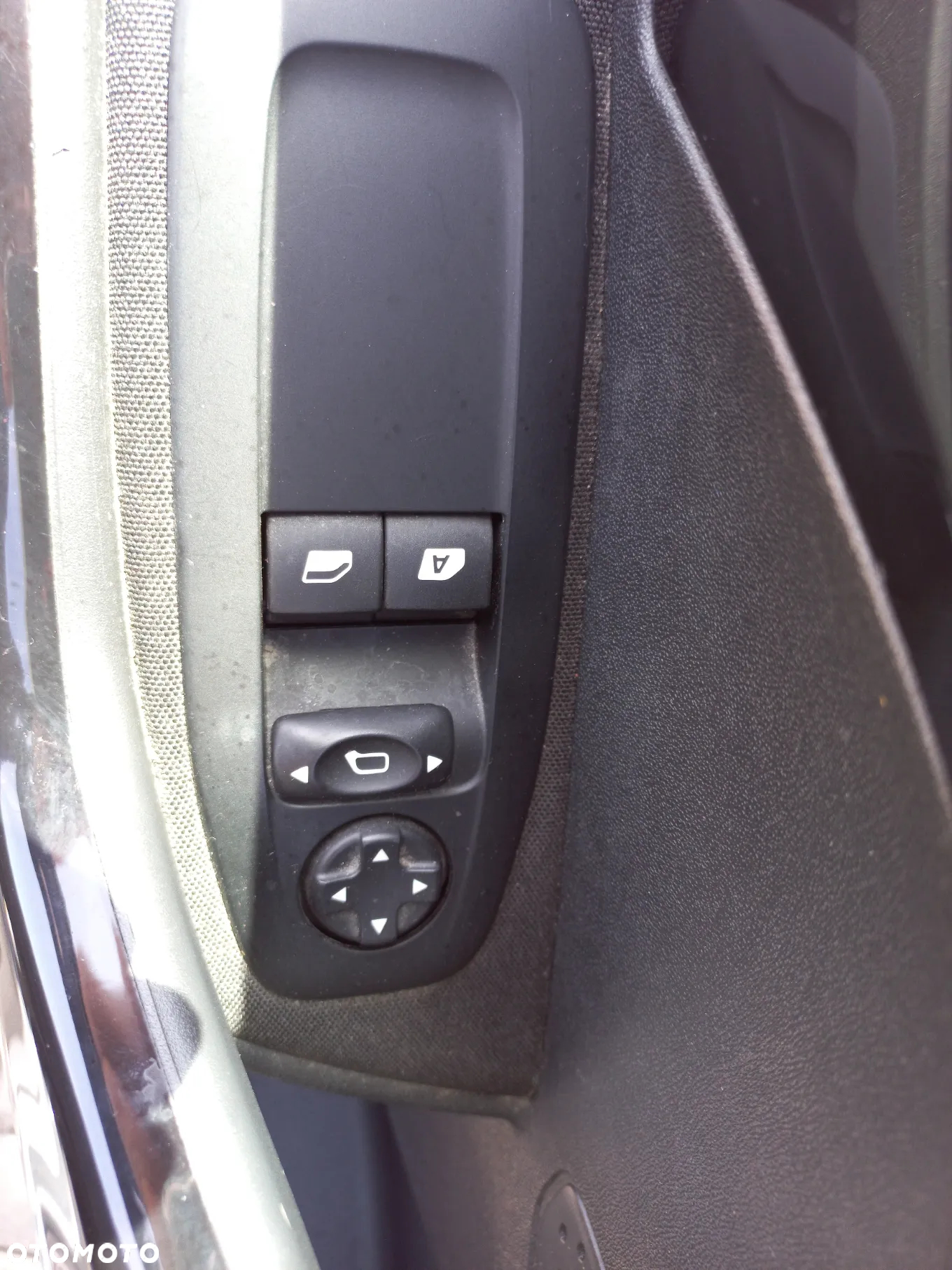 Peugeot 208 1.2 PureTech Active - 16