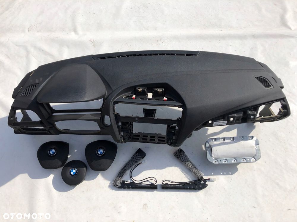 bmw 1 f20 f21 deska kokpit konsola poduszki pasy - 2