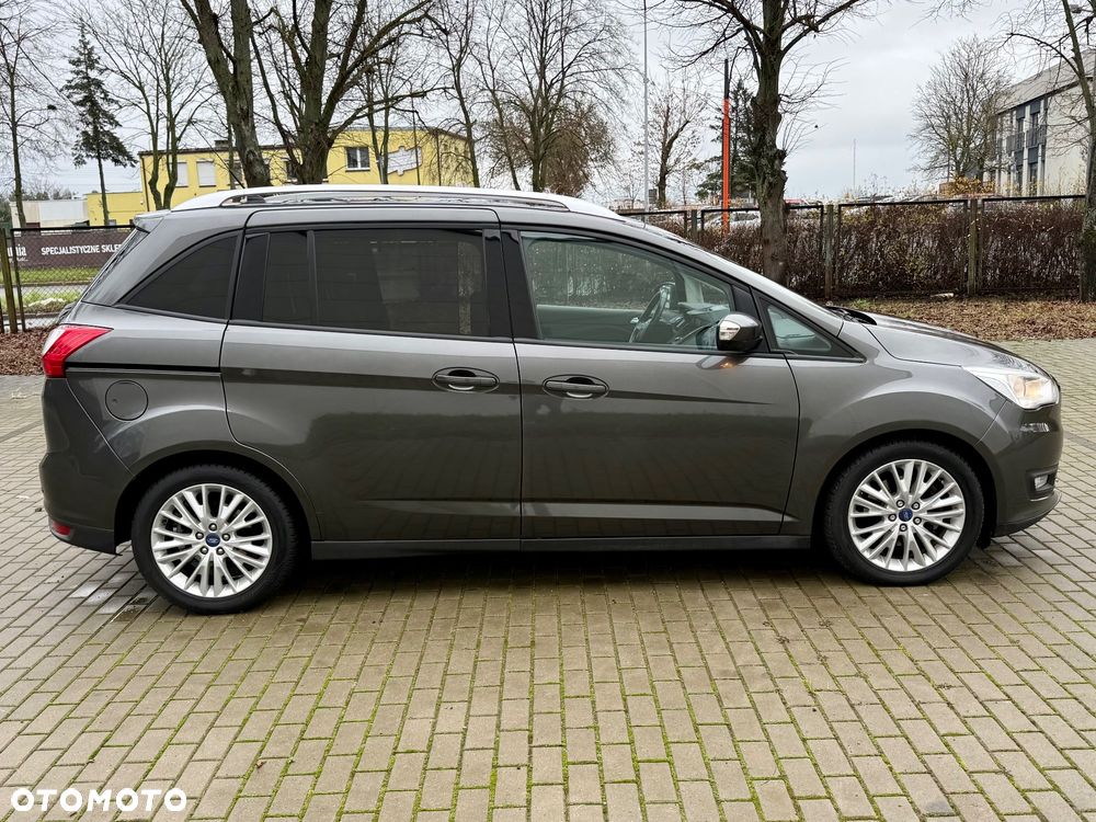 Ford Grand C-MAX - 9