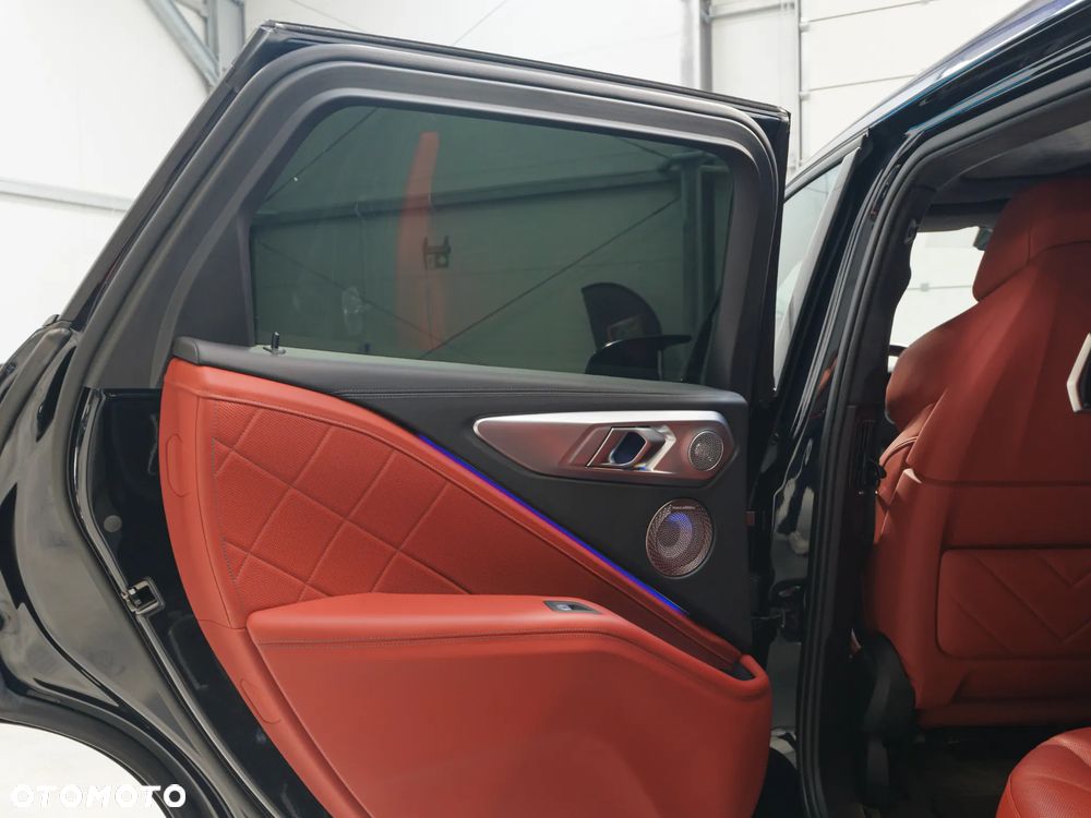 BMW XM PHEV sport - 39
