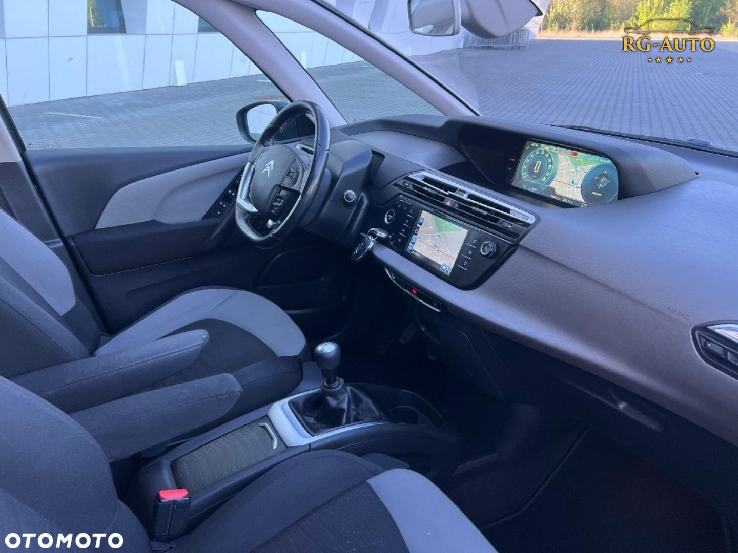 Citroën C4 Grand Picasso - 34