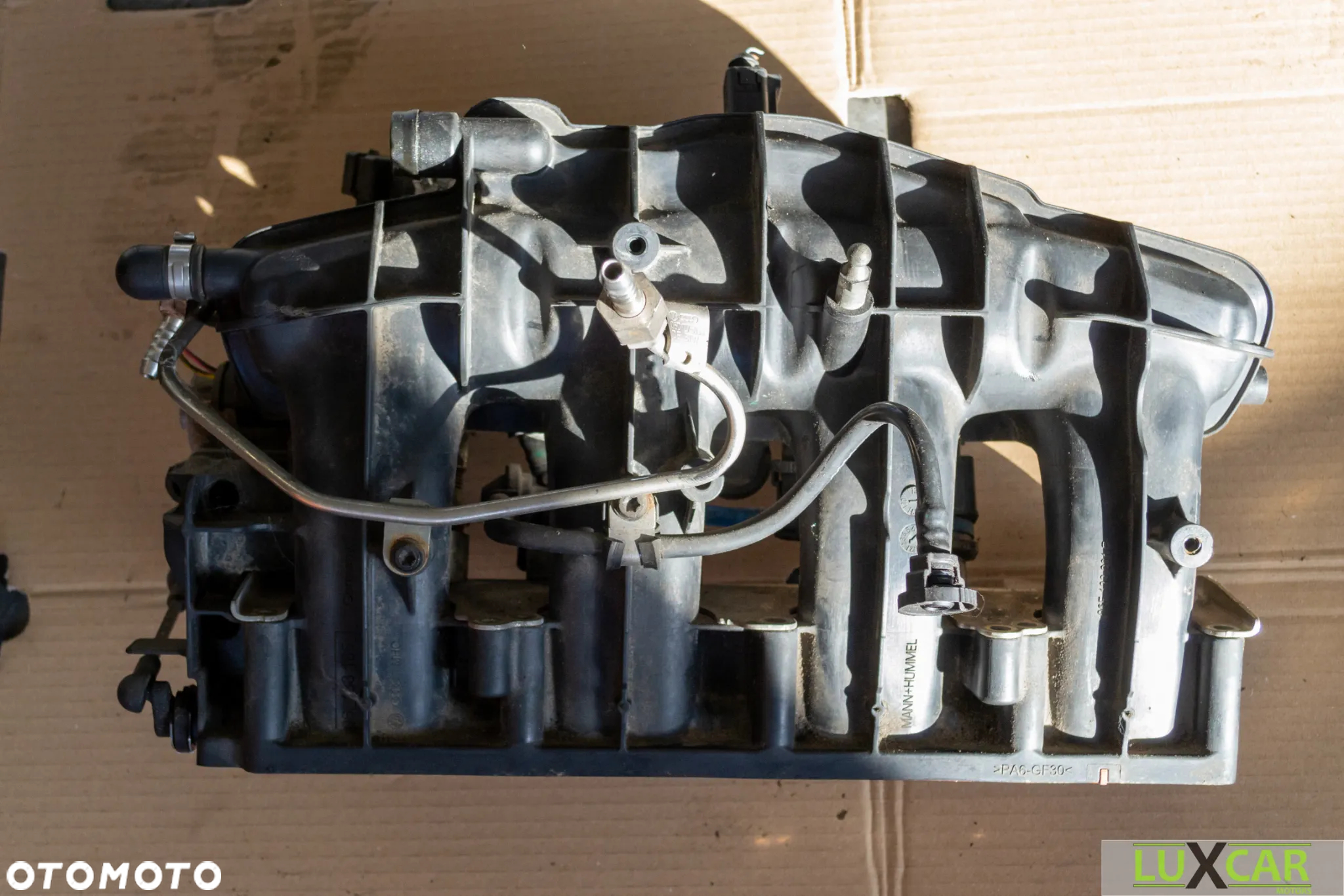 AUDI A4 B7 KOLEKTOR SSĄCY DOLOTOWY LISTWA WTRYSKOWA 2.0 TFSI 06F133317L - 4