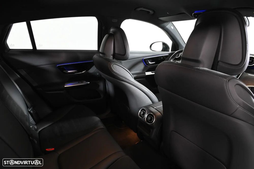 Mercedes-Benz GLC 300 de Coupe 4Matic - 27