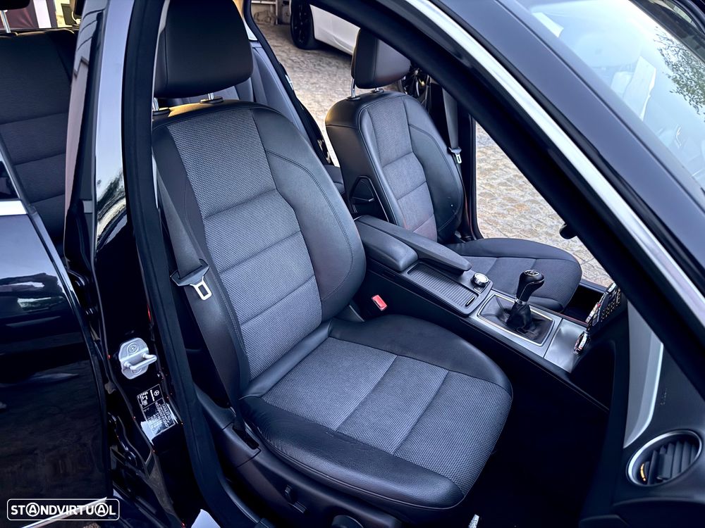 Mercedes-Benz C 220 CDi Avantgarde BlueEfficiency - 52