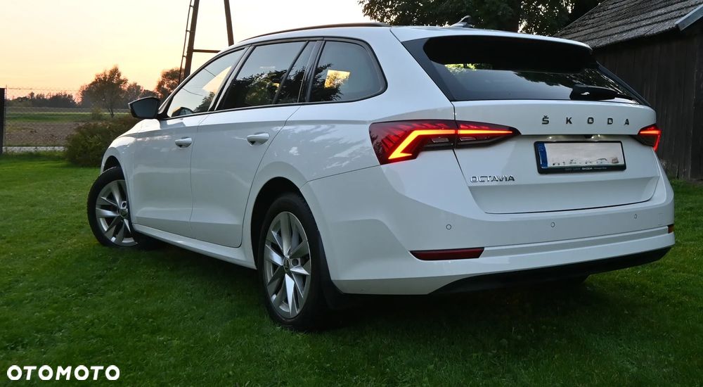 Skoda Octavia 2.0 TDI Ambition - 3