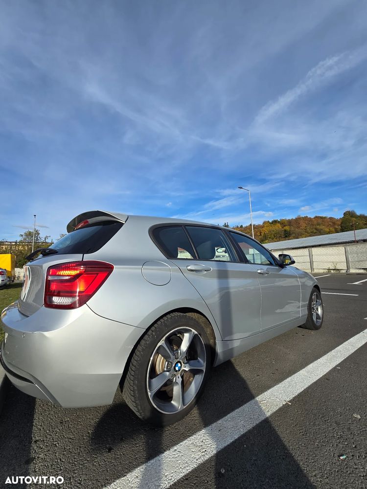 BMW Seria 1 2012 photo 4