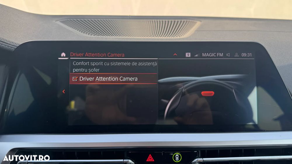 BMW Seria 3 330e Aut. Luxury Line - 18