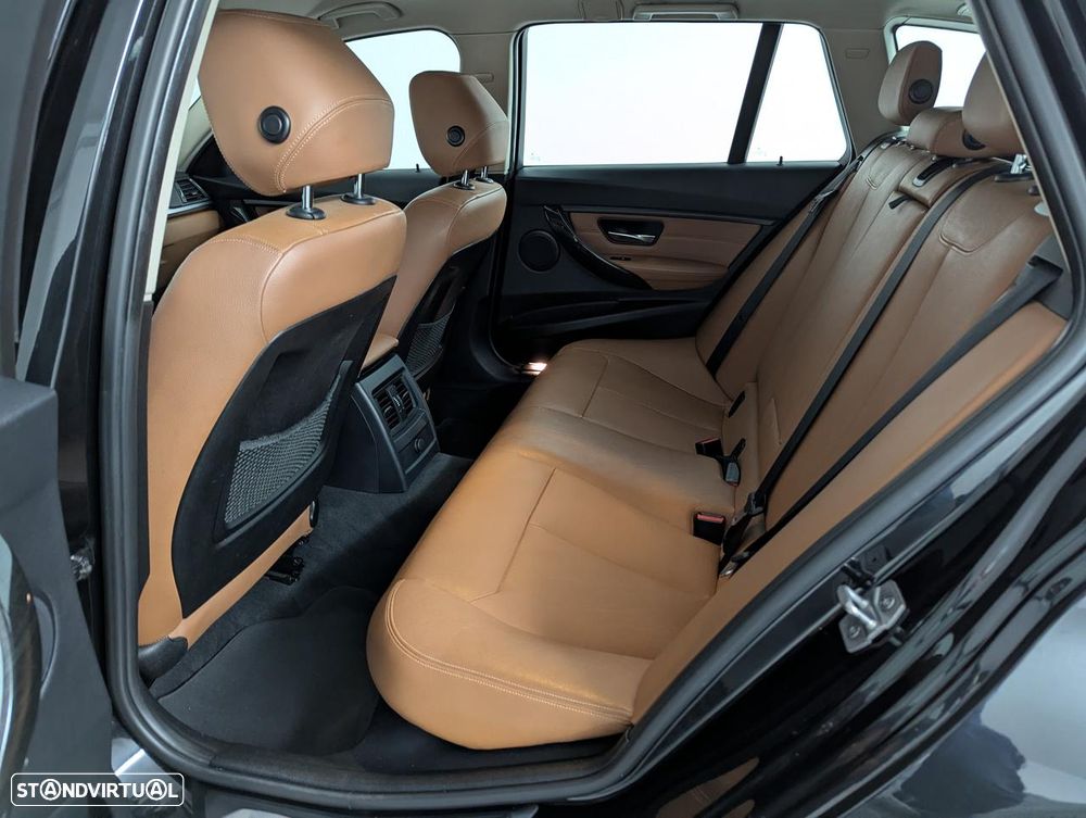 BMW 320 d Auto Line Luxury - 18