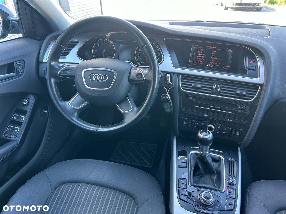 Audi A4 Avant 2.0 TDI DPF S line Sportpaket - 15
