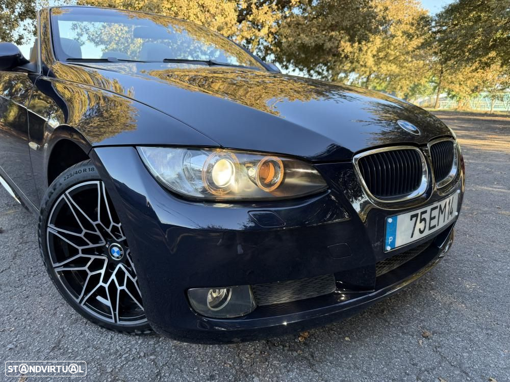 BMW 320 i Cabrio - 2