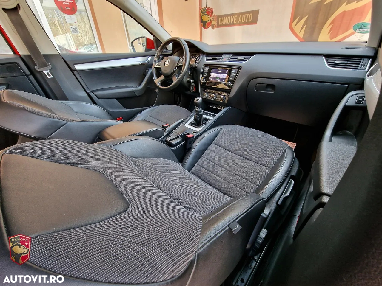 Skoda Octavia 2.0 TDI STYLE - 15