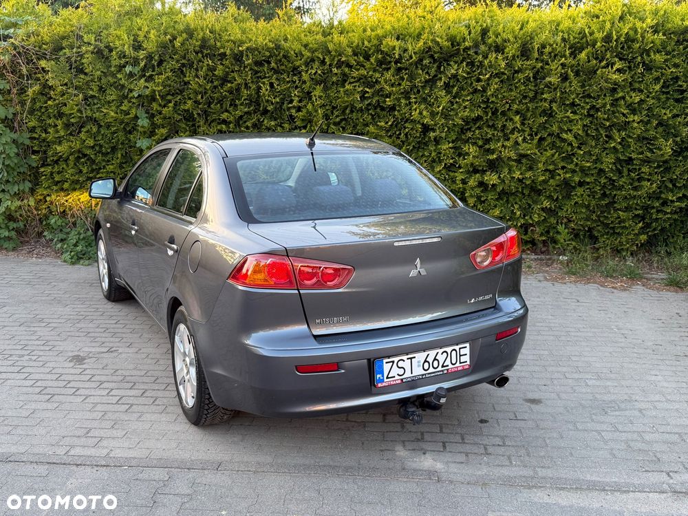 Mitsubishi Lancer 1.8 Intense - 6