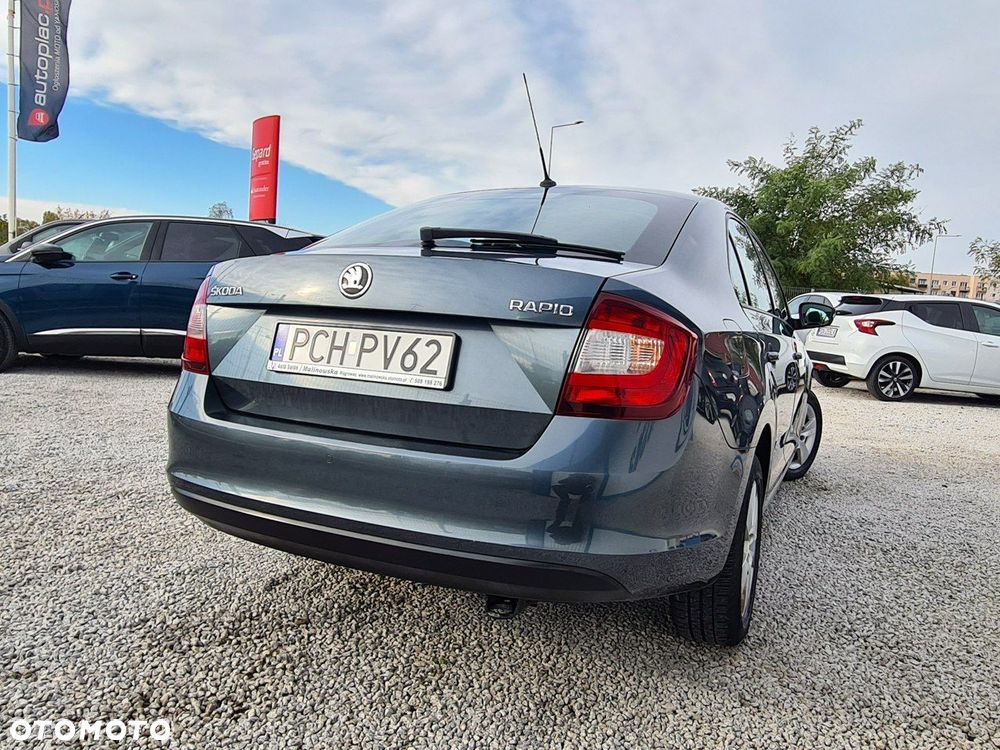 Skoda RAPID 1.0 TSI Ambition - 2