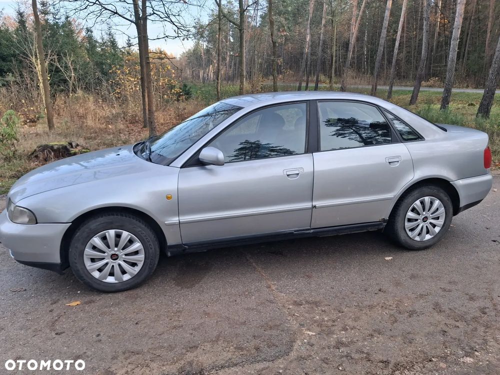 Audi A4 Limousine 1.8 - 1