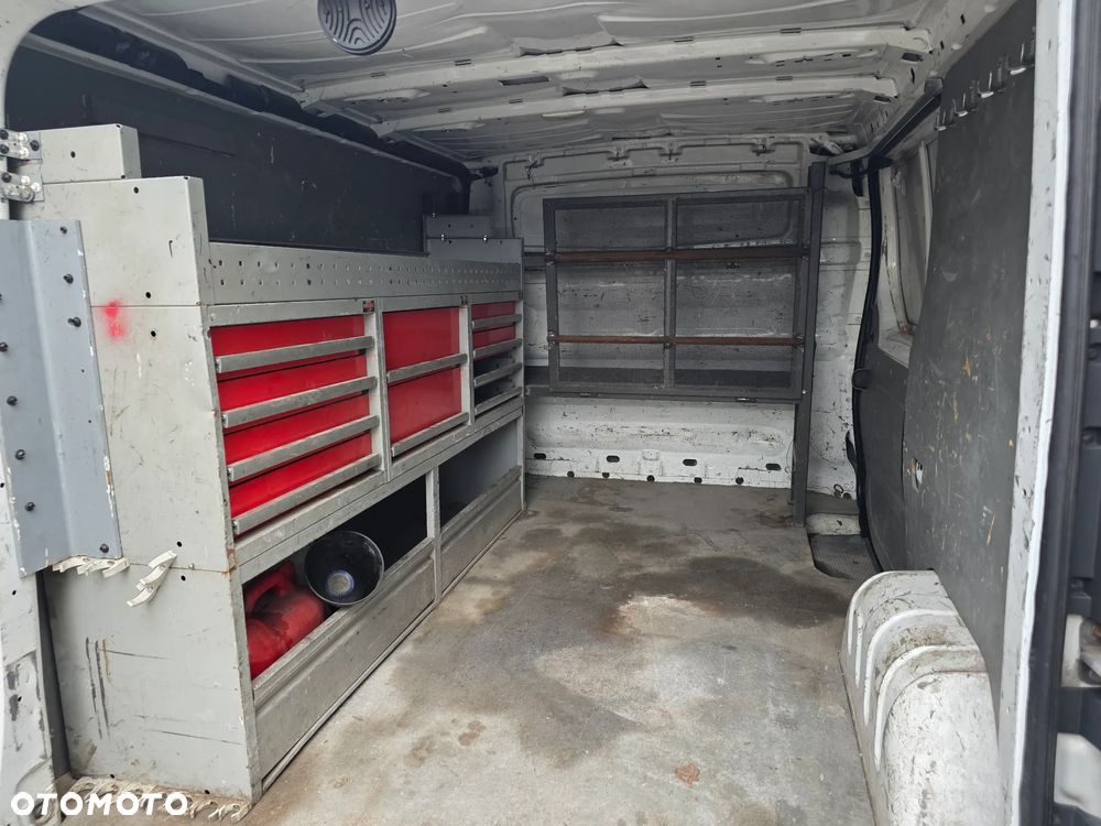 Renault TRAFIC - 17