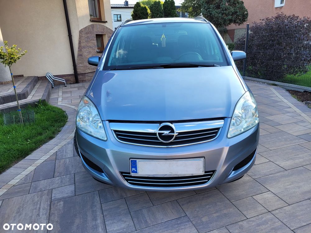 Opel Zafira - 13