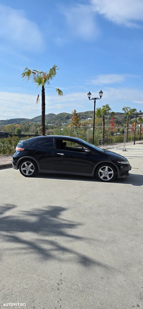 Honda Civic 2.2i-CTDi DPF Type S - 2