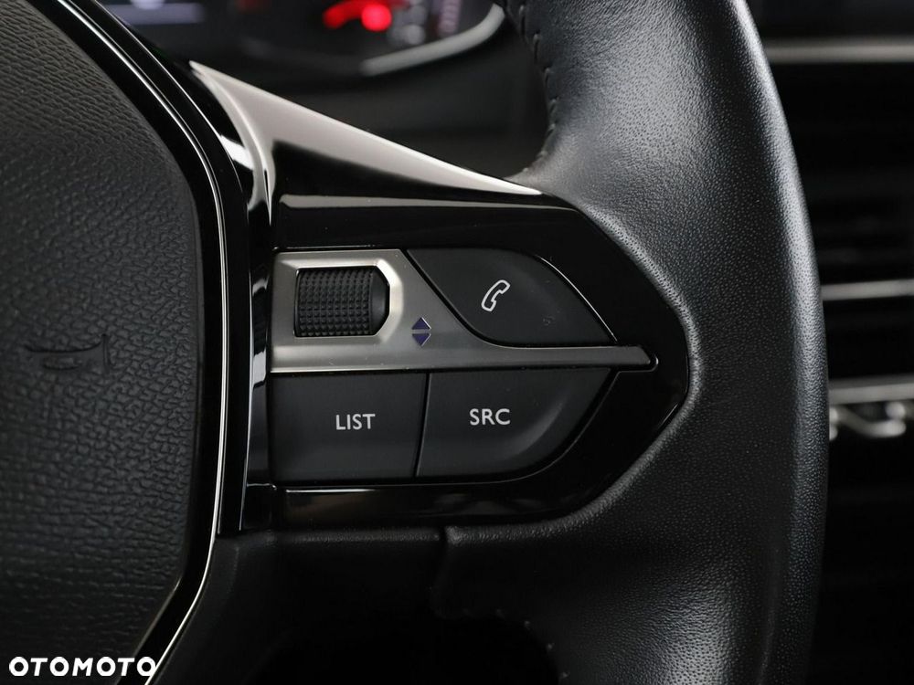 Peugeot 208 PureTech 75 Active Pack - 31