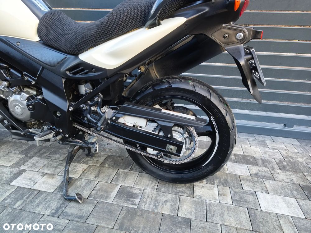 Suzuki DL - 15