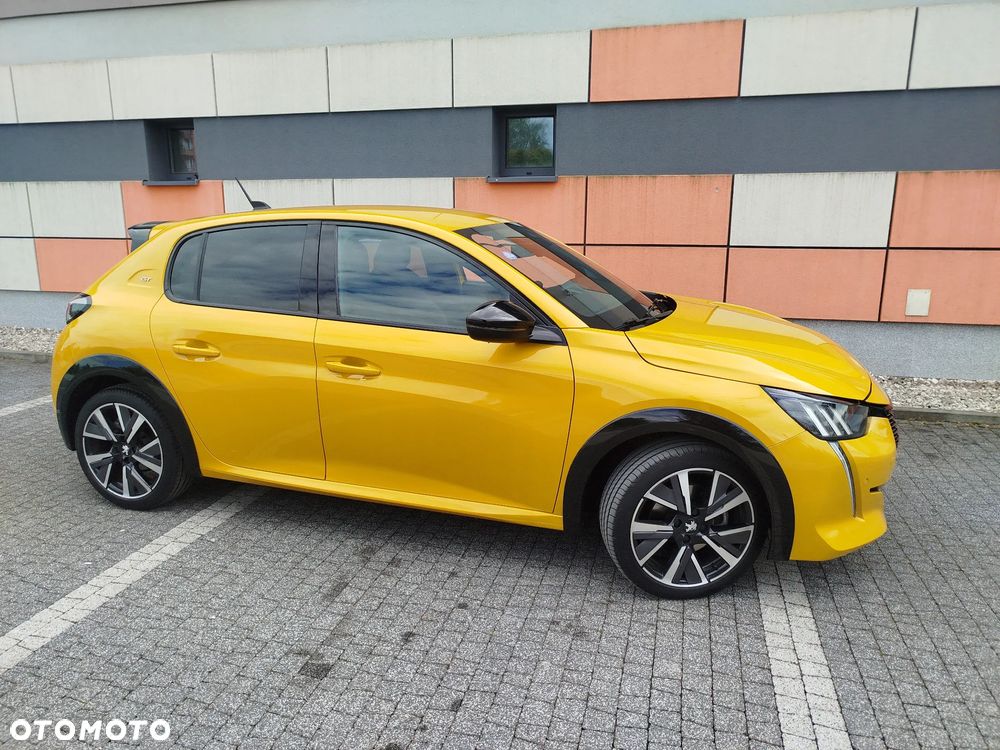 Peugeot 208 PureTech 130 EAT8 GT Pack - 2