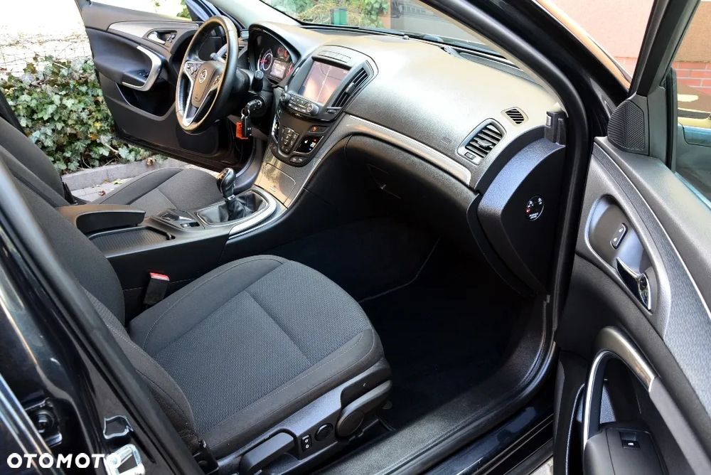 Opel Insignia 1.4 T Edition S&S - 23