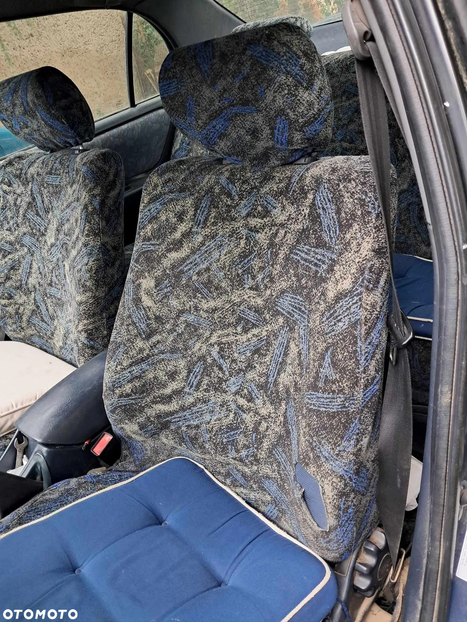 Toyota Carina E 1.6 XLi - 3