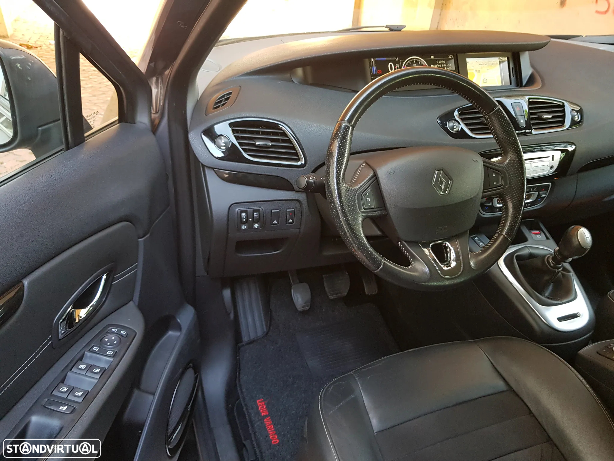 Renault Grand Scénic 1.6 dCi Bose Edition 7L - 44