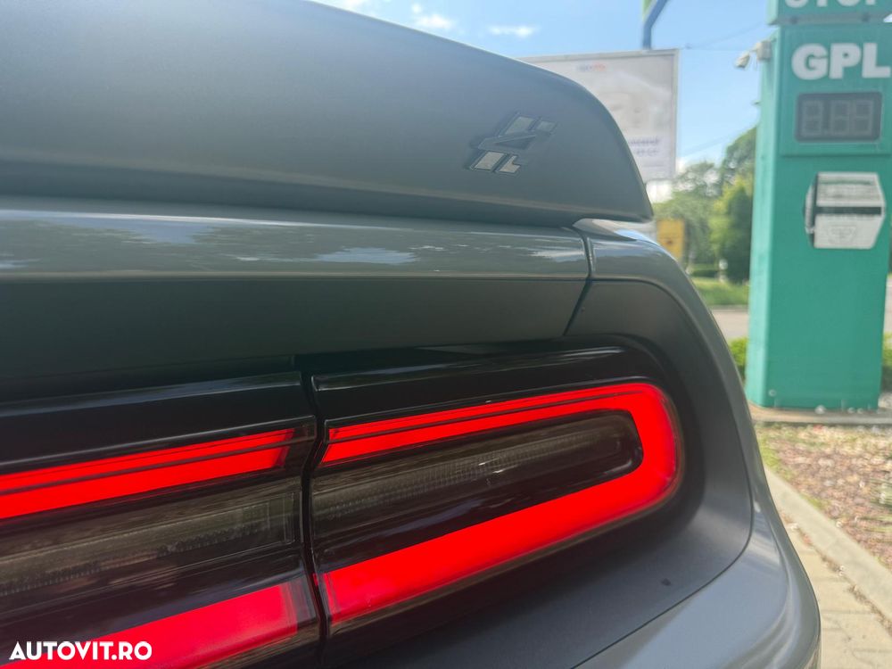 Dodge Challenger Automatik SXT Plus - 17