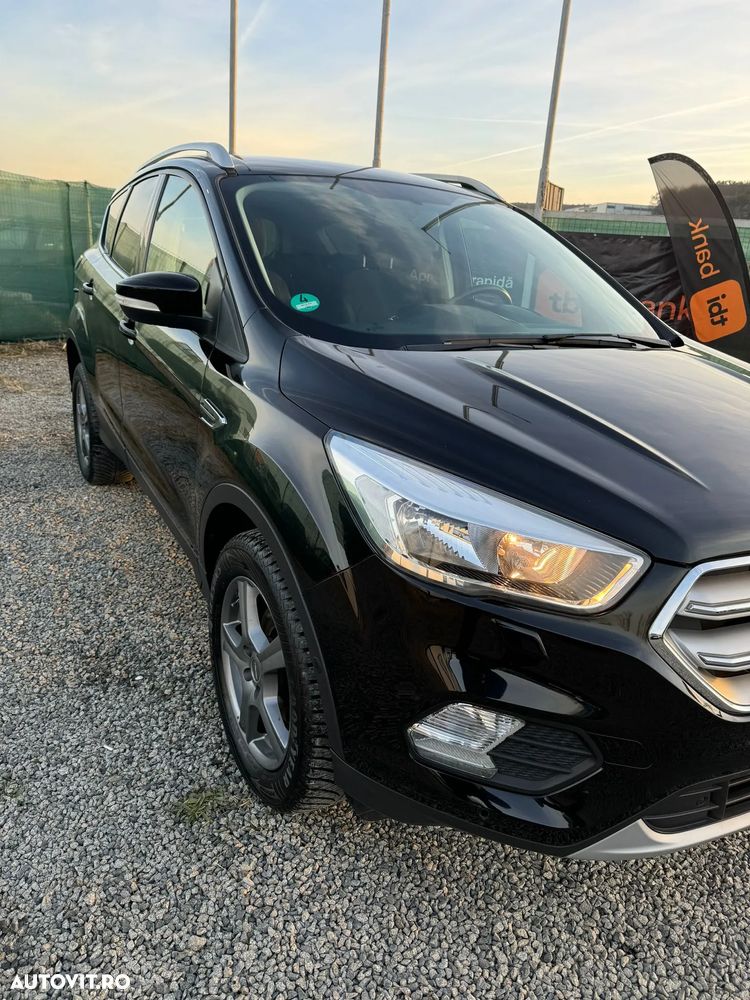 Ford Kuga 1.5 EcoBoost 2x4 Black & Silver - 21
