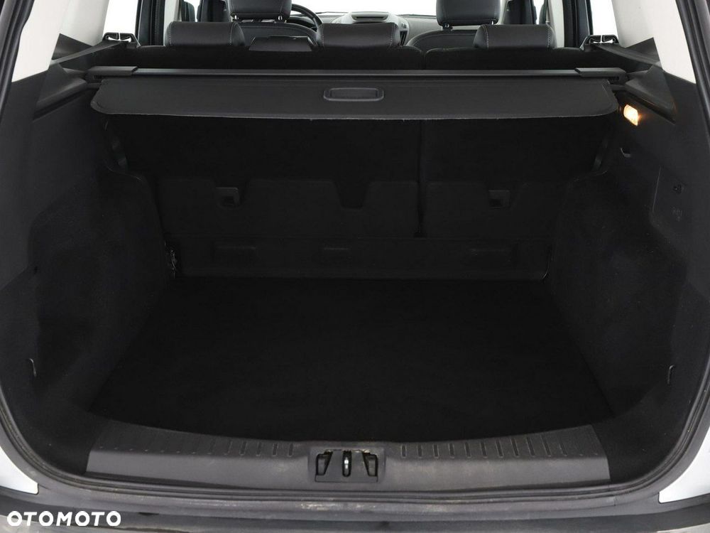 Ford Kuga 1.5 EcoBoost 2x4 Titanium - 21