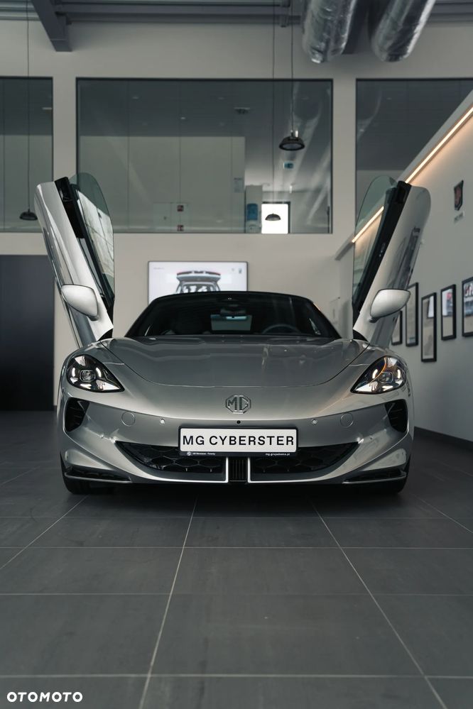 MG Cyberster - 2