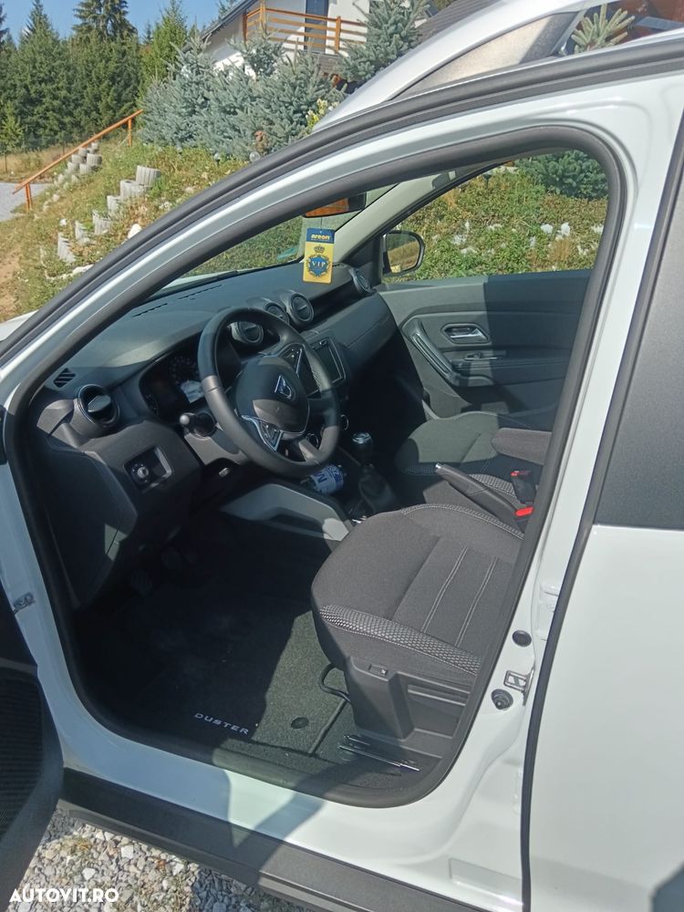 Dacia Duster 1.6 SCe 4WD Prestige jante 17" - 11