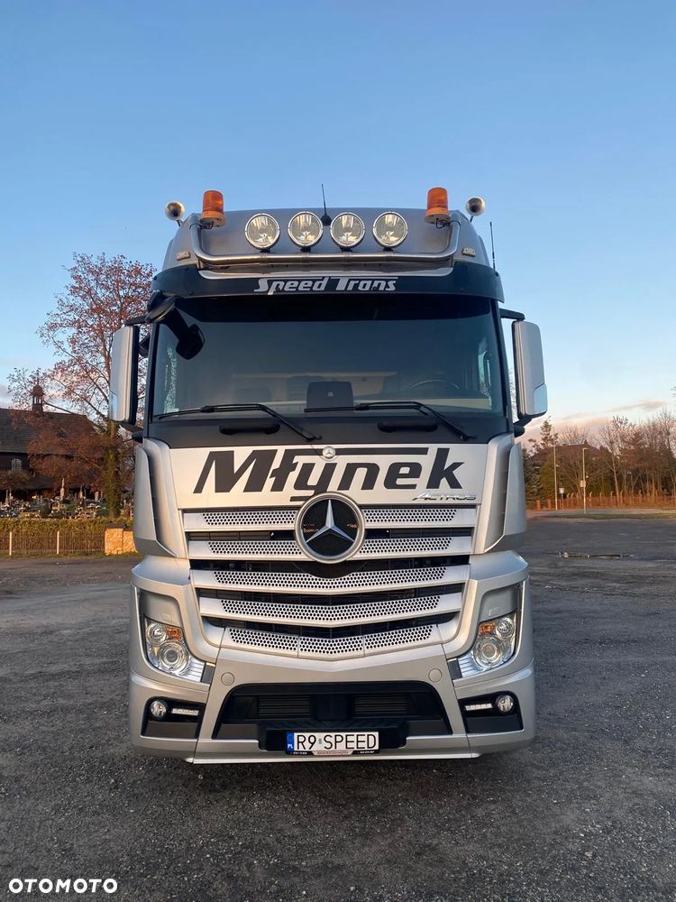 Mercedes-Benz Actros 1853 - 1