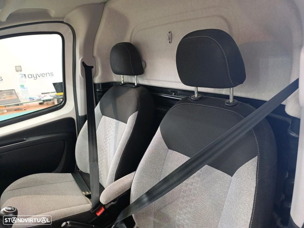 Fiat Fiorino 1.3 M-jet Adventure - 7