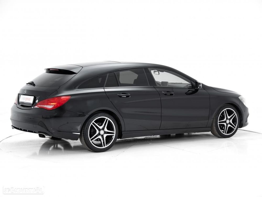 Mercedes-Benz CLA 220 — fotografia 3