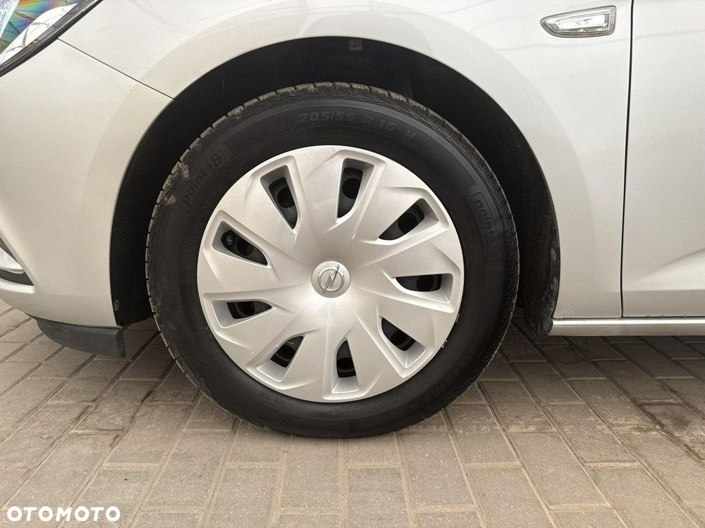 Opel Astra - 21