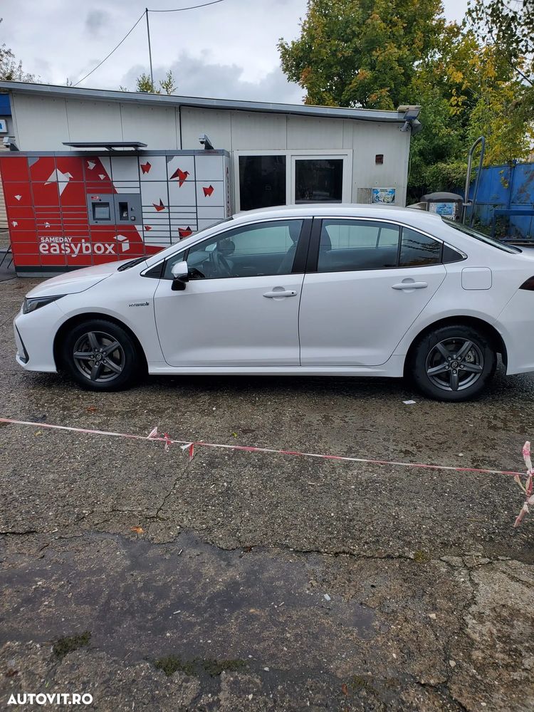 Toyota Corolla 1.8 HSD Business - 13