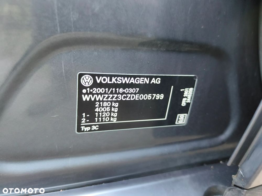 Volkswagen Passat - 34