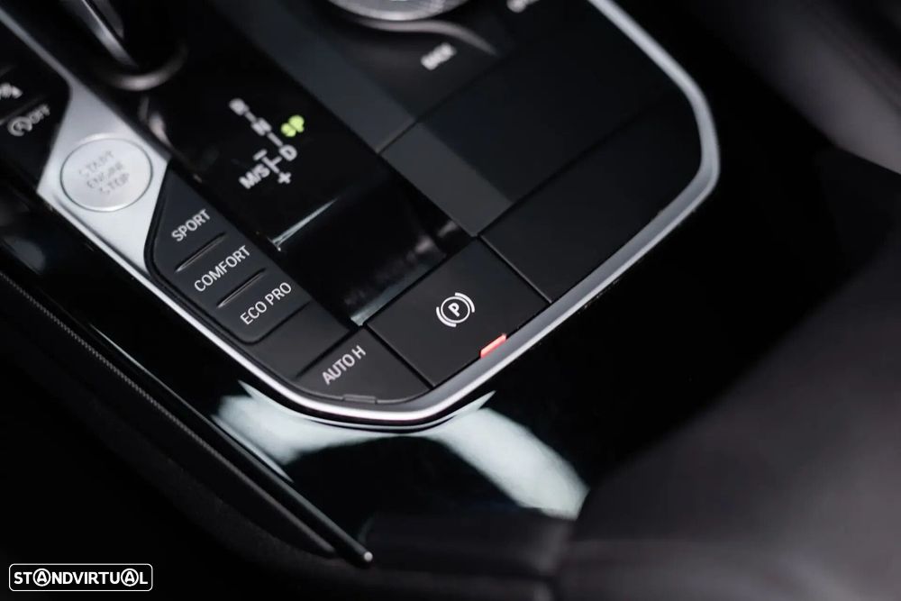 BMW 216 Gran Coupé - 37