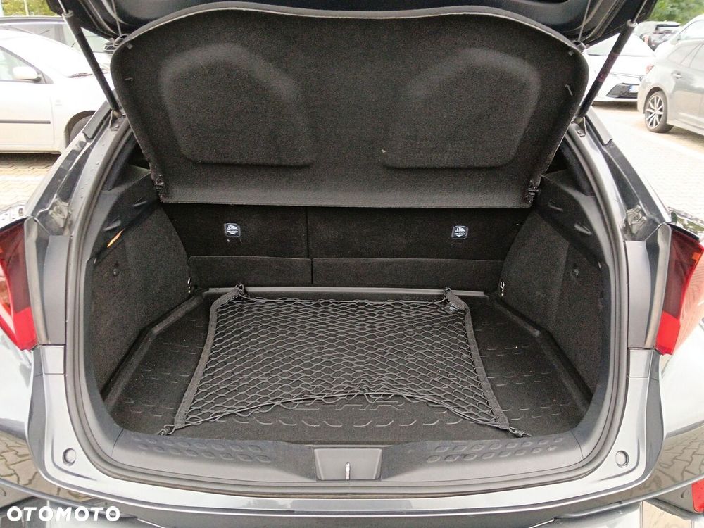 Toyota C-HR 2.0 Hybrid Executive - 16
