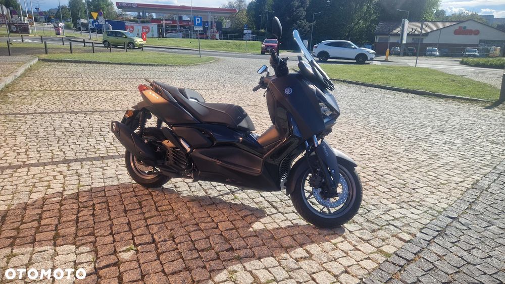 Yamaha X-max - 21