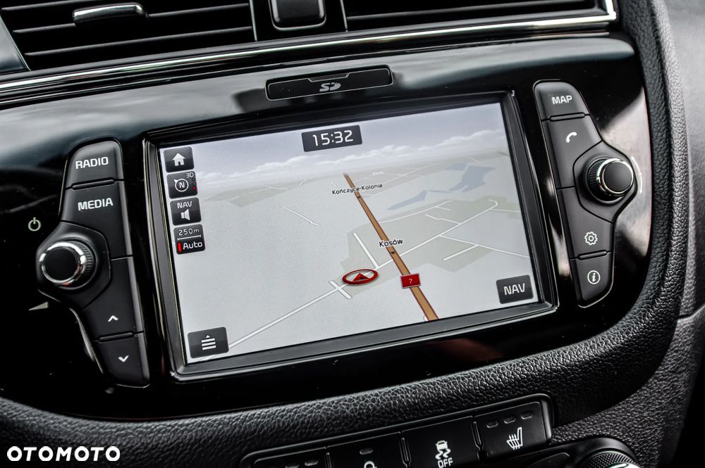 Kia Ceed 1.6 GDI DCT Vision - 22