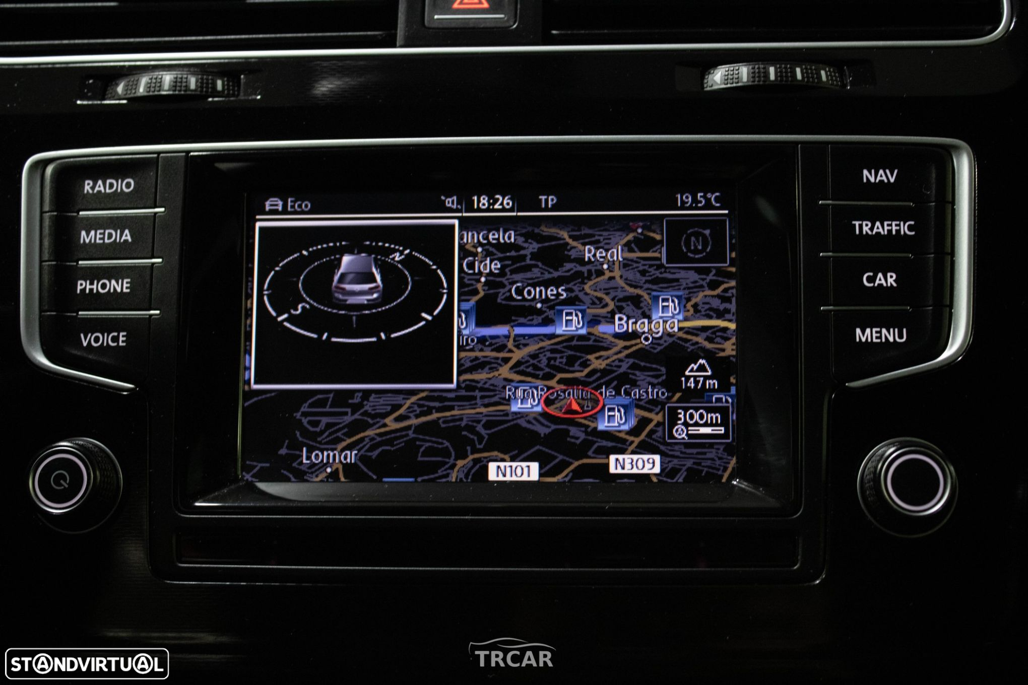 VW Golf 2.0 TDI GTD DSG - 35