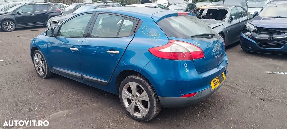 Dezmembrari / Dezmembrez Renault Megane 3 1.6 K4M (858) cutie viteze manuală K4M(858) cod culoare TERNA - 4