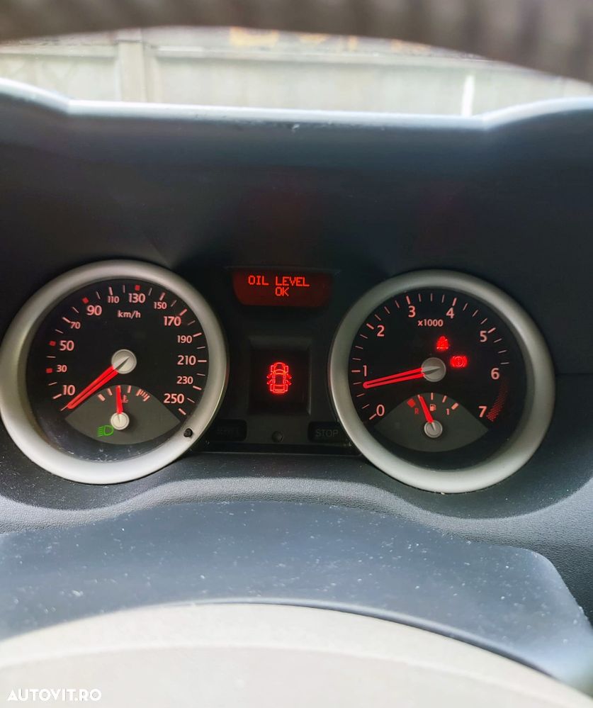 Renault Megane 1.6 Luxe Privilege - 8