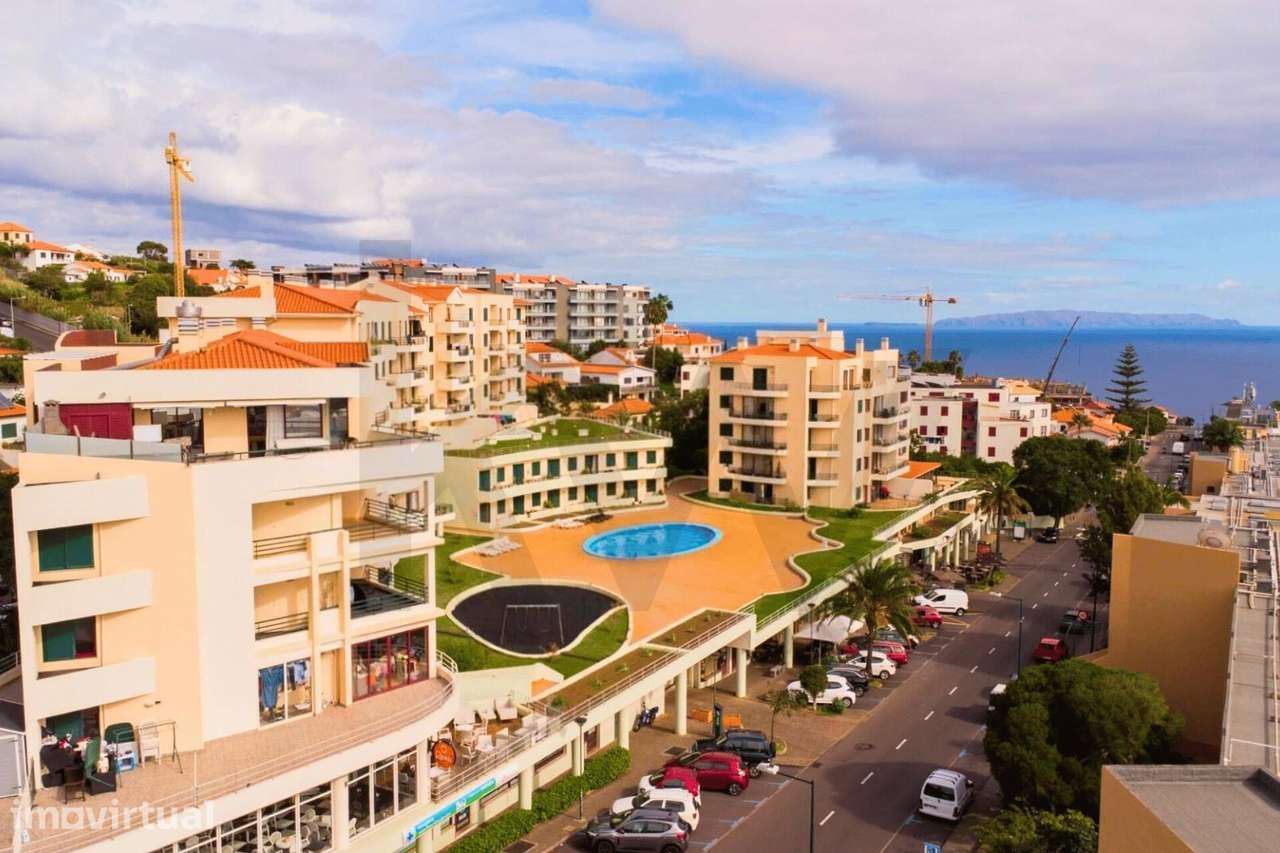 Apartamento Mobilado com Vista Mar, Piscina e Licença AL Ativa | Garaj - Grande imagem: 2/46