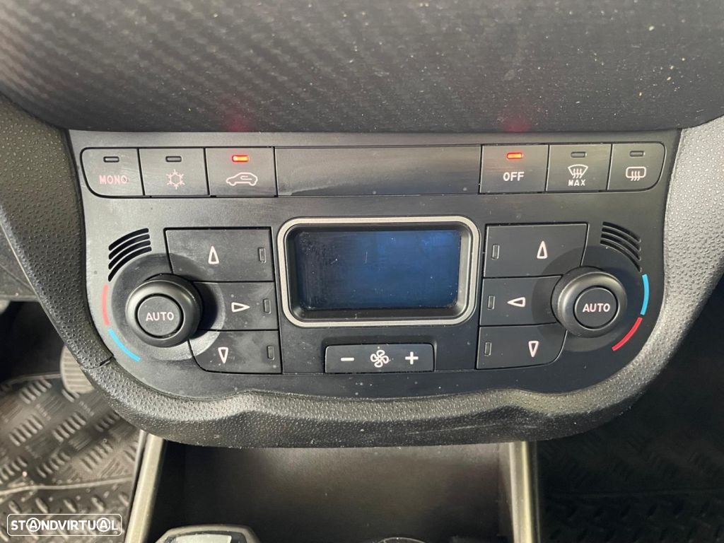 Alfa Romeo MiTo 1.6 JTDM Distinctive - 18