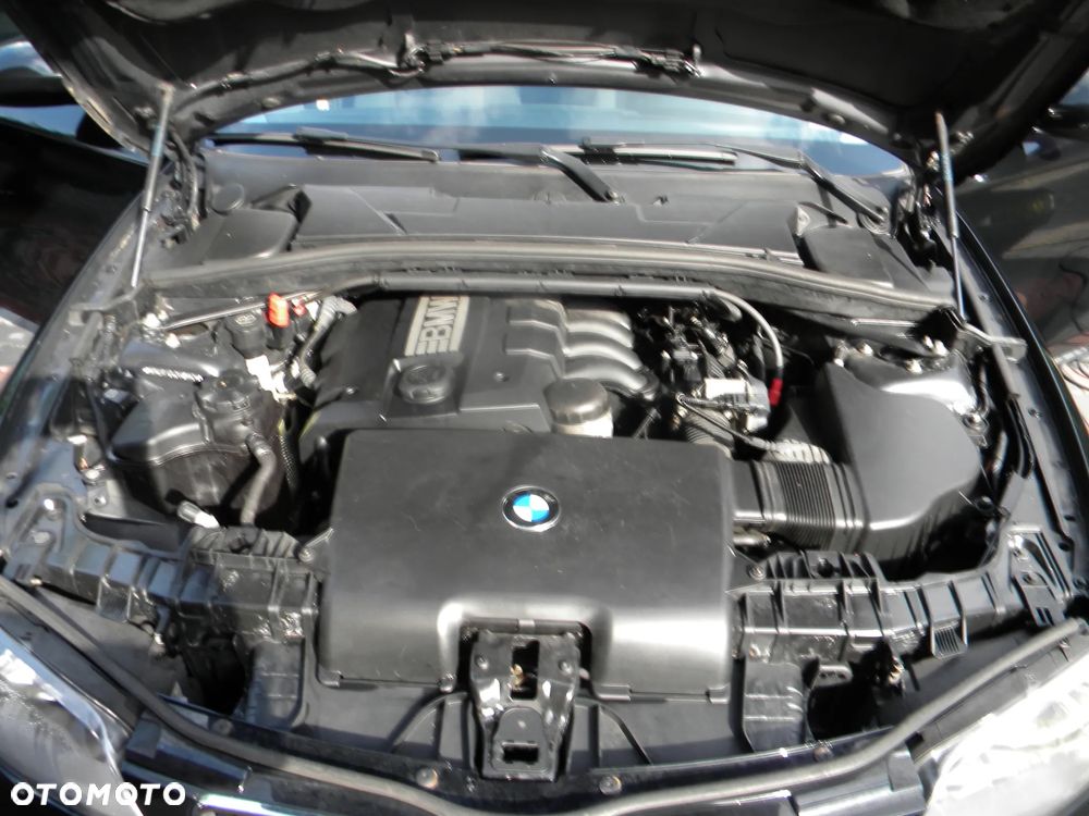 BMW Seria 1 116i - 19
